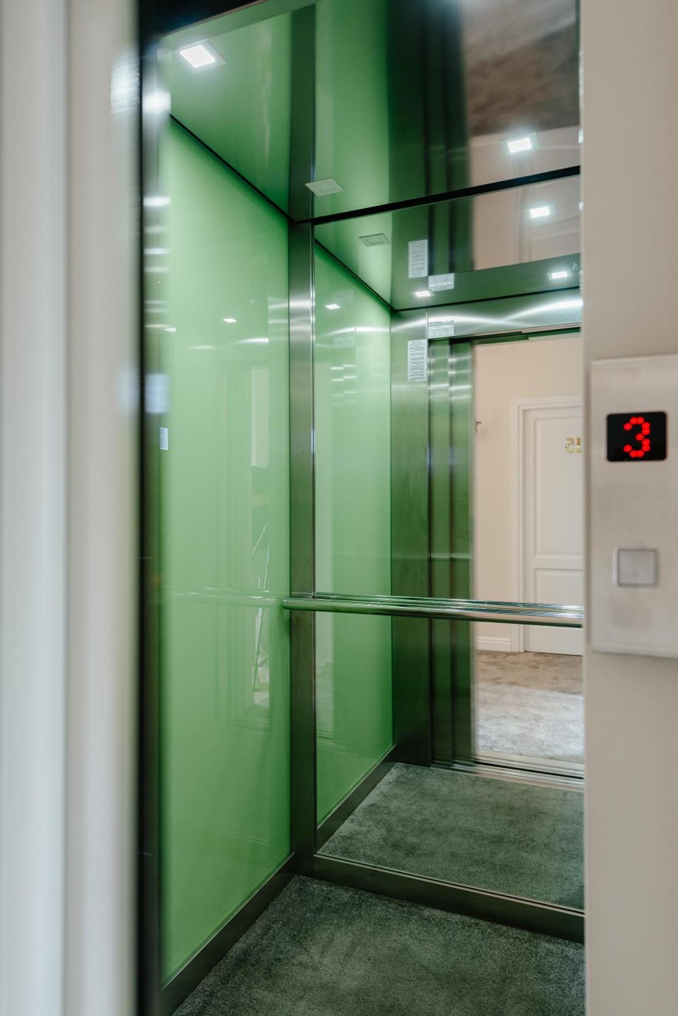 Ateneea Luxury Rooms Cluj-Napoca Buitenkant foto