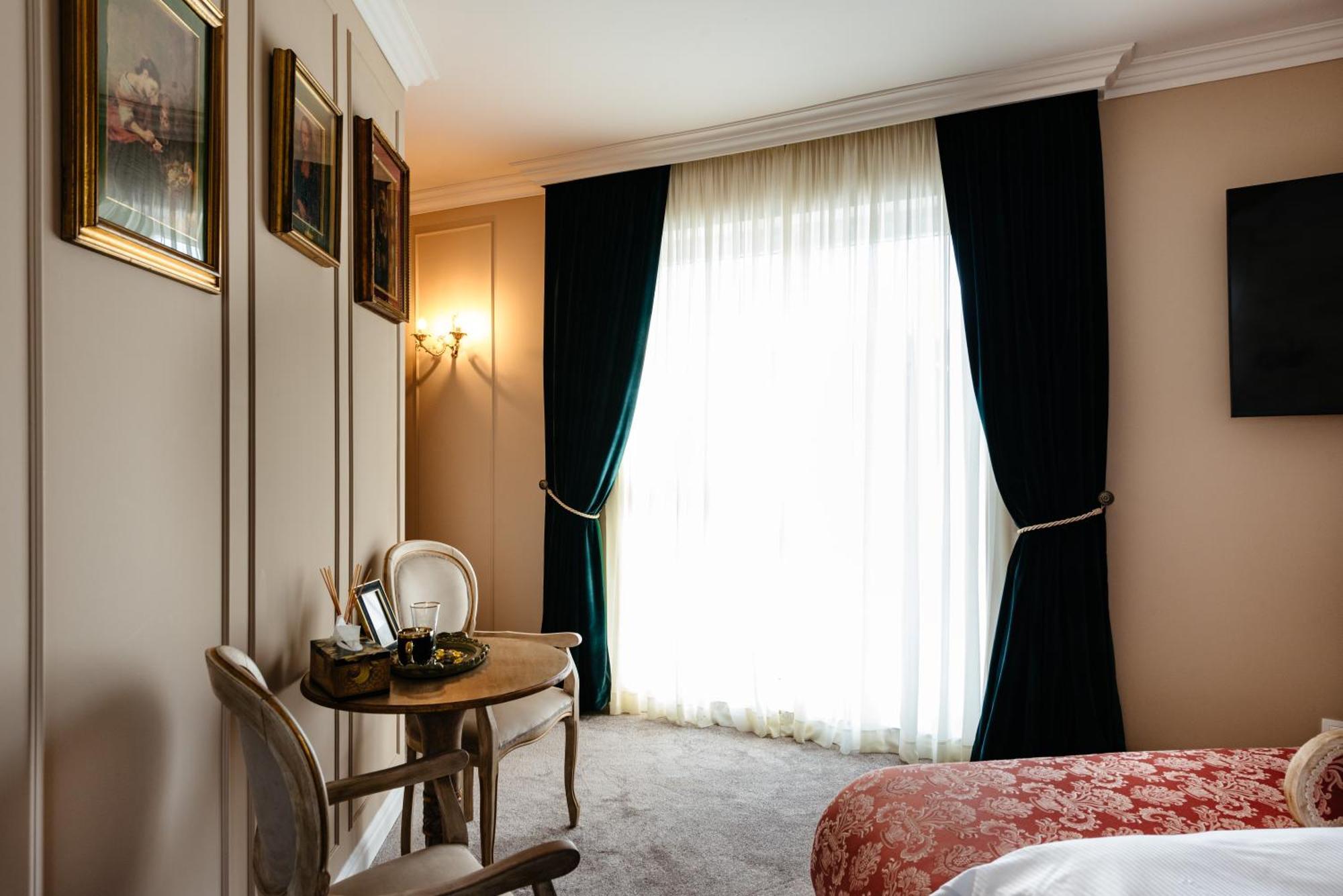 Ateneea Luxury Rooms Cluj-Napoca Buitenkant foto