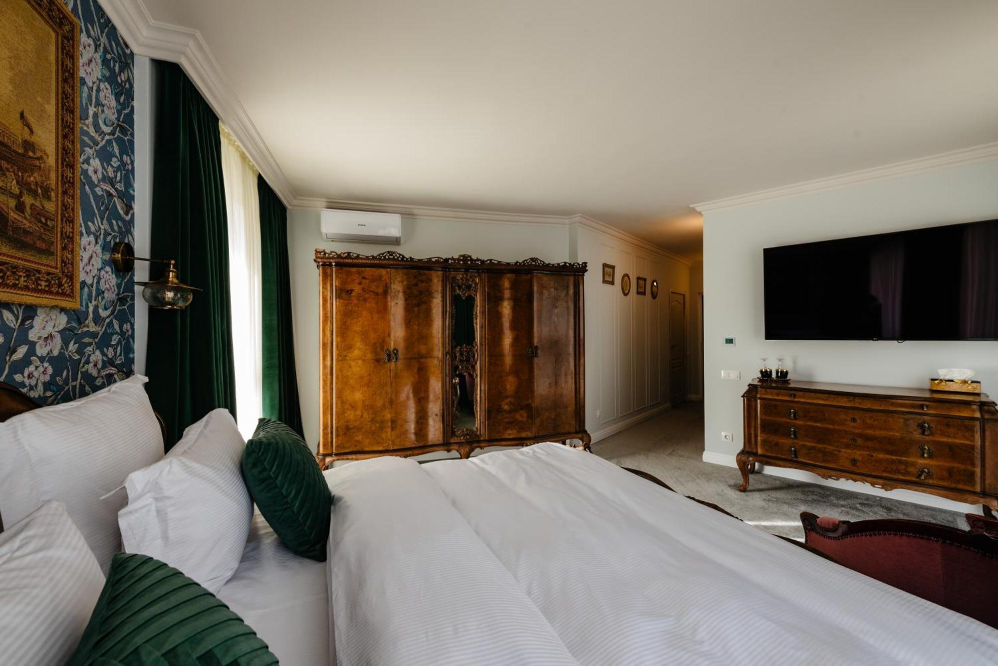 Ateneea Luxury Rooms Cluj-Napoca Buitenkant foto